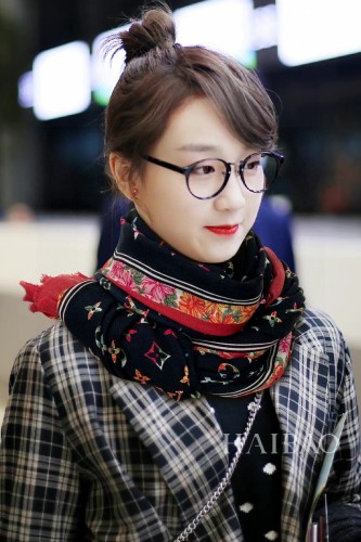 LV Colorful Presbyopia Long Scarf High Quality with Box SCF-012