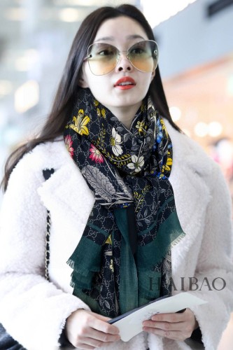 Gucci Botanical Bouquet Scarf High Quality with Box SCF-018