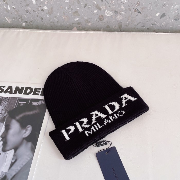 Prada Wool-Blend Knitted Hat with Box BEN-021