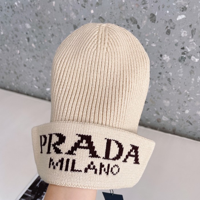 Prada Wool-Blend Knitted Hat with Box BEN-024