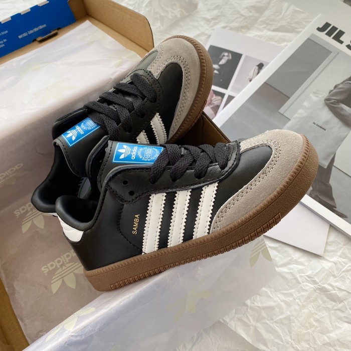 High Quality Kid's Adidas Sneaker with Box KSS-012