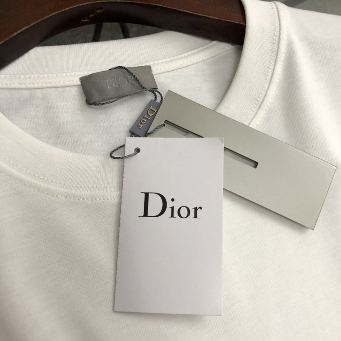 High Quality Dior 100% Cotton Print Logo T-shirt for Women and Men with Original OPP Package and Tags DRTS-016