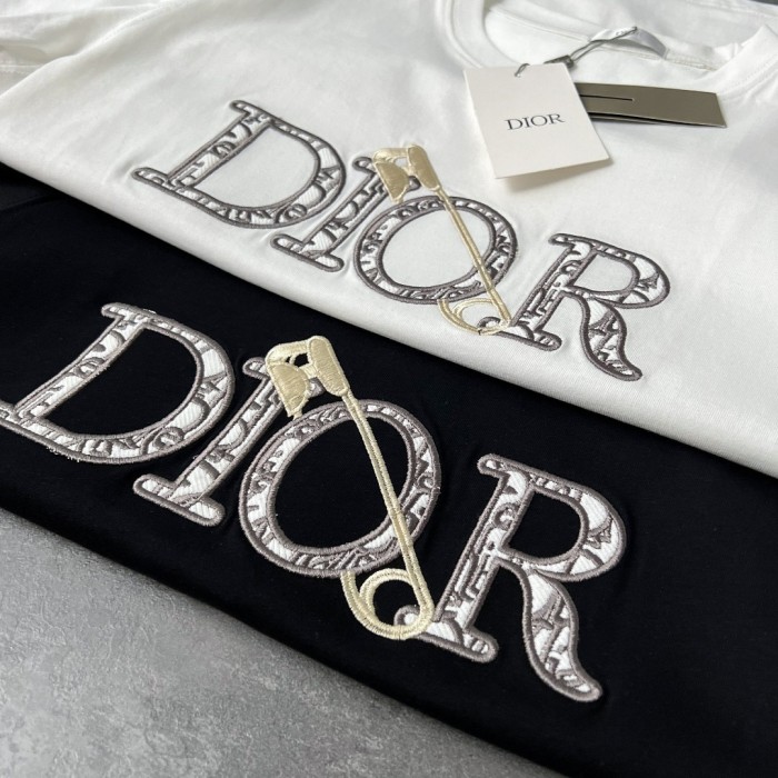 High Quality Dior 230g 100% Cotton Embroidery Logo T-shirt for Women and Men with Original OPP Package and Tags DRTS-047