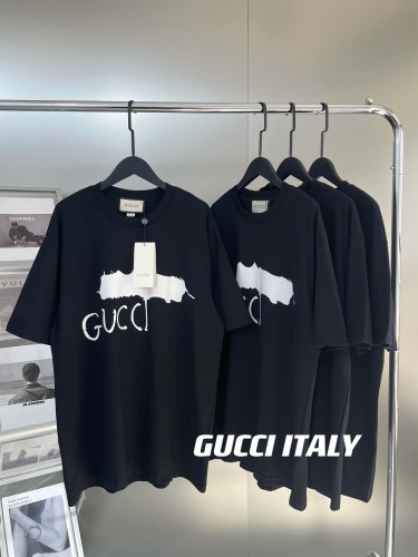 High Quality Gucci 220g 100% Cotton Print Logo T-shirt for Women and Men with Original OPP Package and Tags GCTS-083