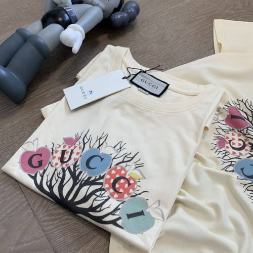High Quality Gucci 230g 100% Cotton Print Tree of Life Logo T-shirt for Women and Men with Original OPP Package and Tags GCTS-087