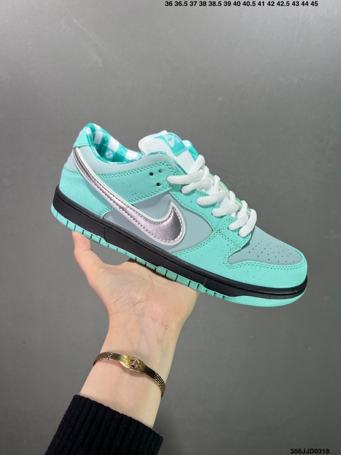 High Quality Nike SB Dunk Low Sneaker with Box NNKS-074