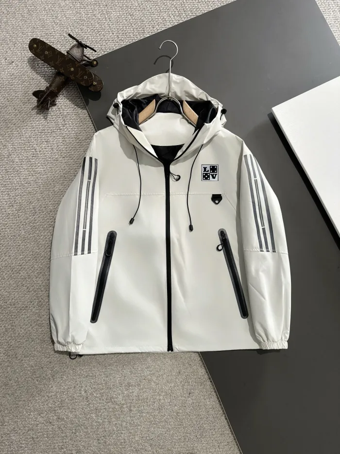 High Quality Louis Vuitton Windbreaker Jackets WTLV-159