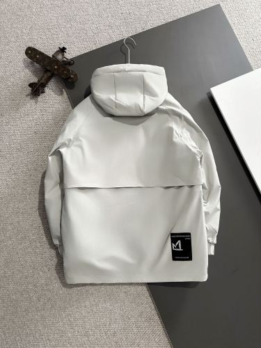 High Quality High-end Fendi Down Jacket WTFI-014