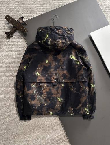 High Quality High-end Fendi Down Jacket WTFI-052
