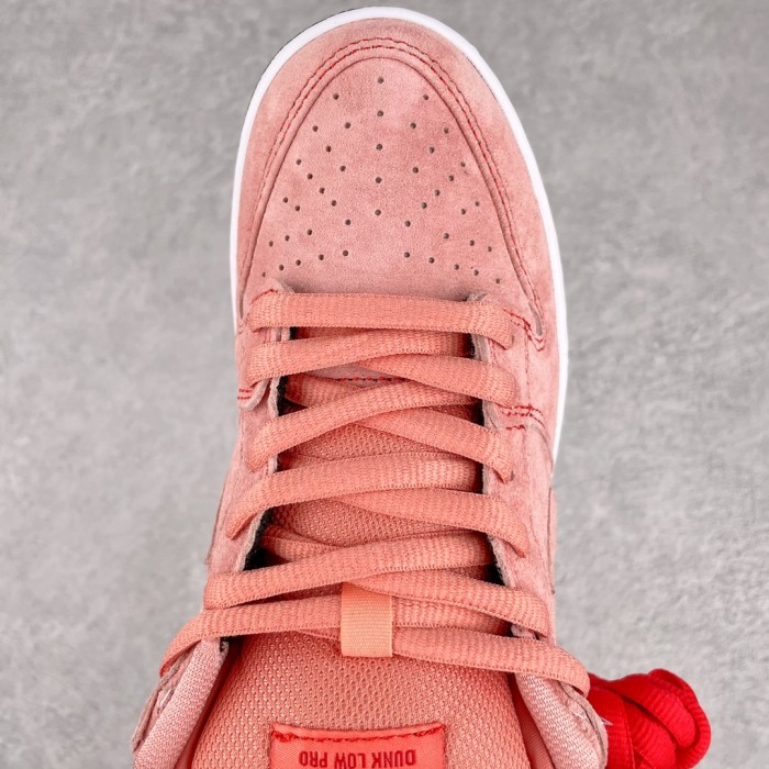 Nike Dunk SB Low Pink Pig