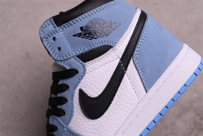 Jordan 1 Retro High White University Blue Black