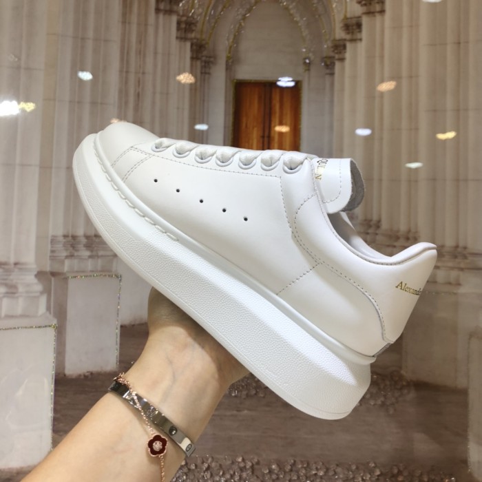 Alexander McQueen Oversized White