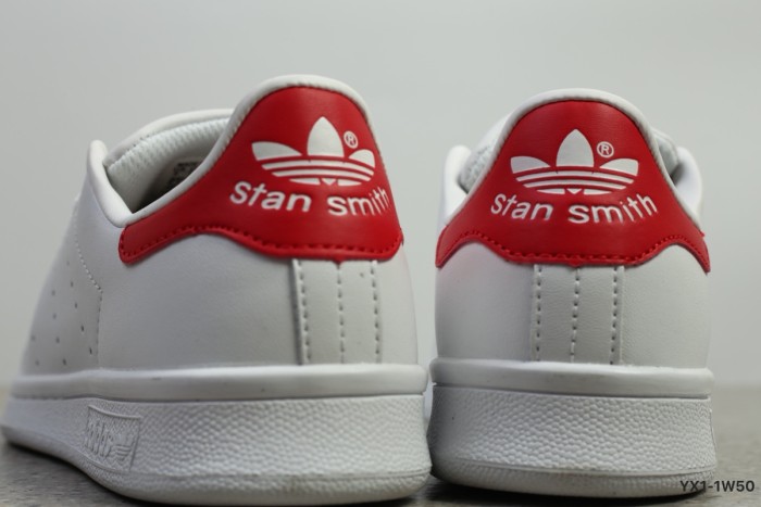 adidas Stan Smith Lush Red