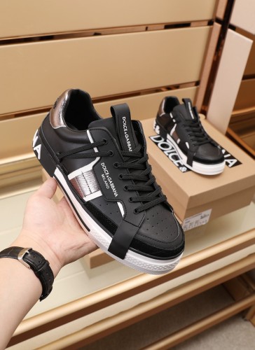 Dolce & Gabbana Low Tops Sneakers 25