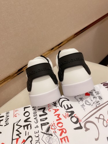 Dolce & Gabbana Low Tops Sneakers 65