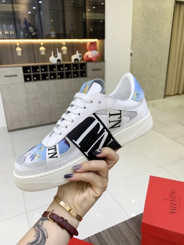 Valentino Garavani VL7N low-top sneakers 3