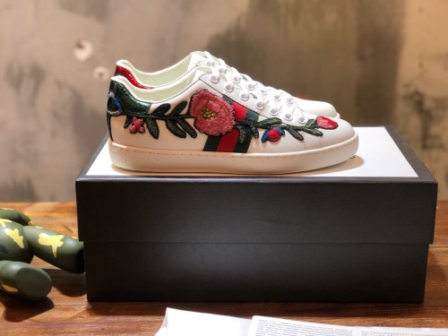 Gucci Ace Embroidered Floral