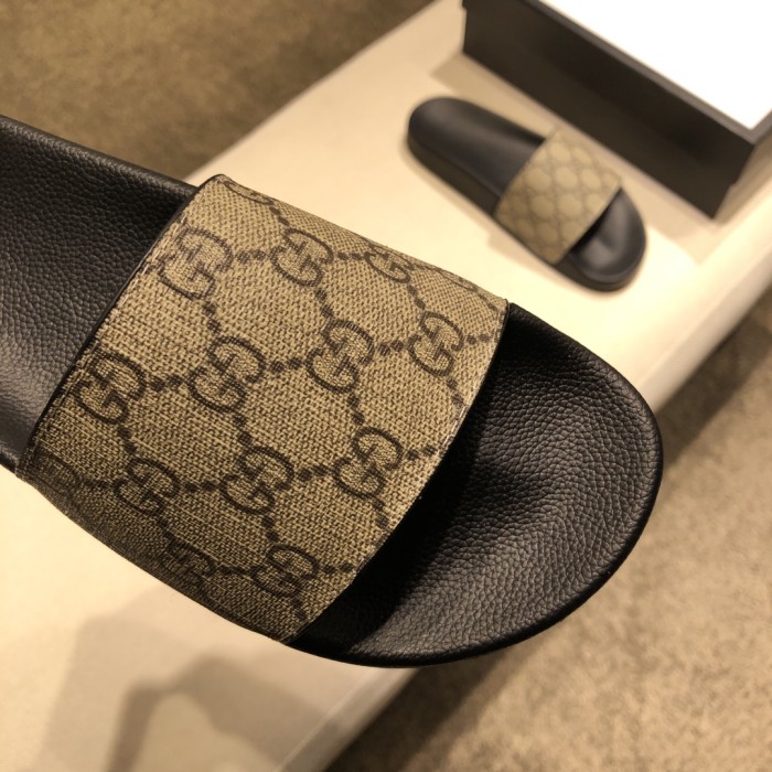 Gucci Slippers 38