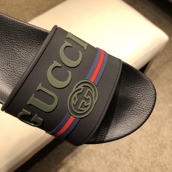 Gucci Slippers 47