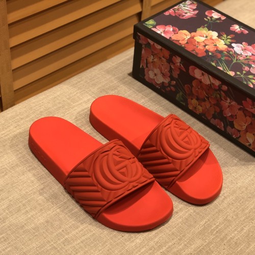 Gucci Slippers 52