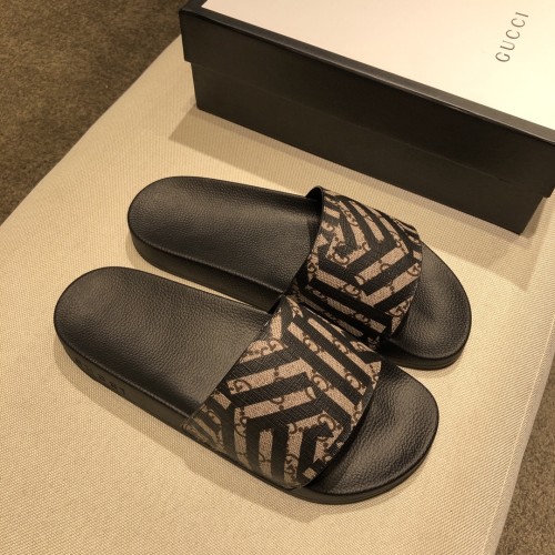 Gucci Slippers 39