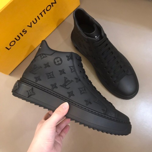 Louis Vuitton High Top sneaker 6