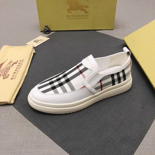 Burberry Perforated Check Sneaker 40