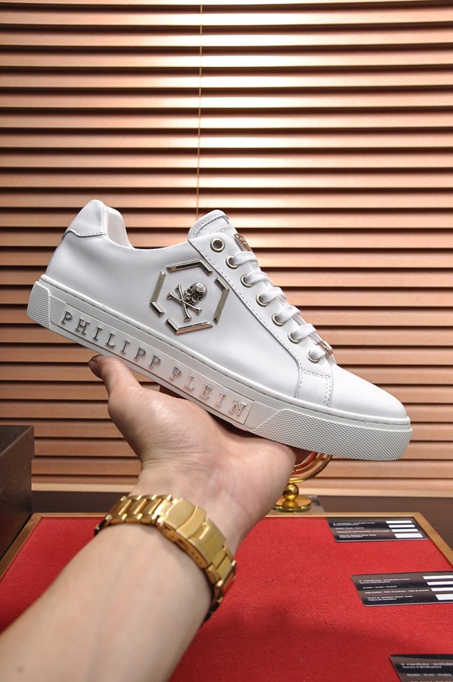 Philipp Plein Low Top Sneakers 36