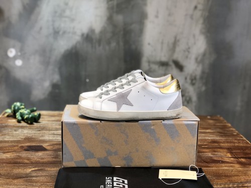 Golden Goose Superstar distressed-finish sneakers 13