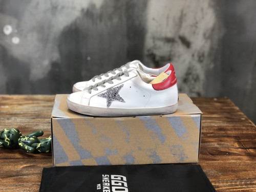 Golden Goose Superstar distressed-finish sneakers 7