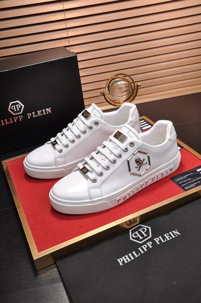 Philipp Plein Low Top Sneakers 36