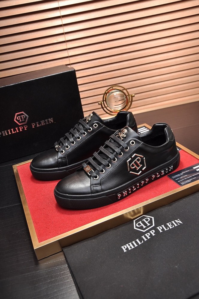 Philipp Plein Low Top Sneakers 35