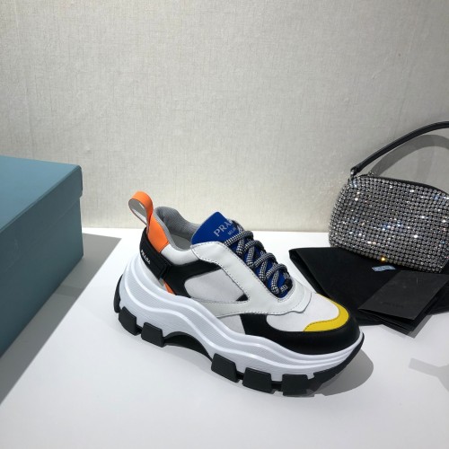 Prada Low Top sneaker 54