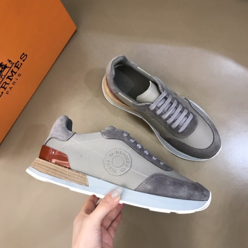 Hermes Low Top sneaker 20