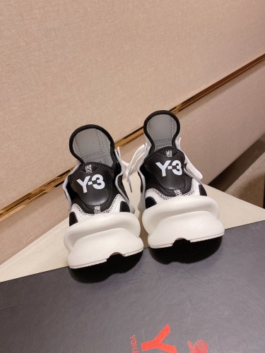 Y-3 Kaiwa Lace-Up Sneakers 12