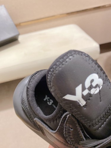Y-3 Kaiwa Lace-Up Sneakers 26