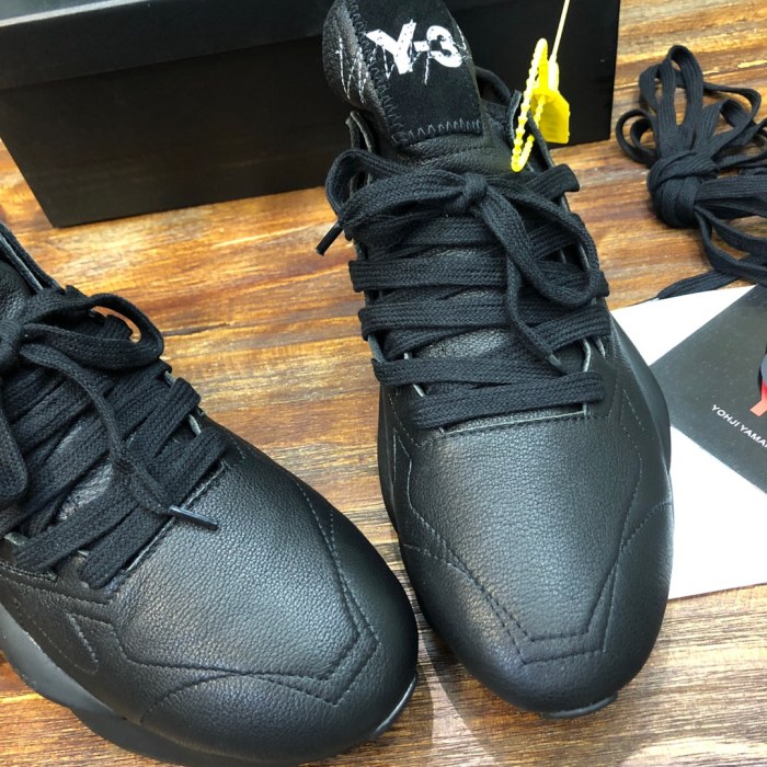 Y-3 Kaiwa Lace-Up Sneakers 38