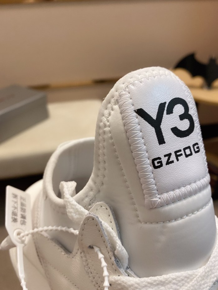 Y-3 Kaiwa Lace-Up Sneakers 40