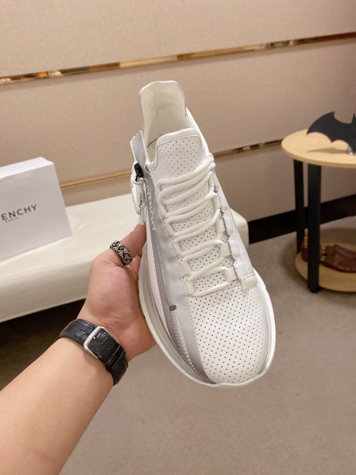 Givenchy Spectre Zip Sneakers 2