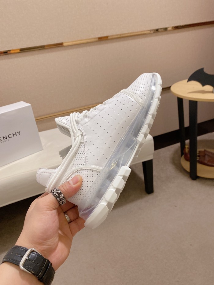 Givenchy Spectre Zip Sneakers 2