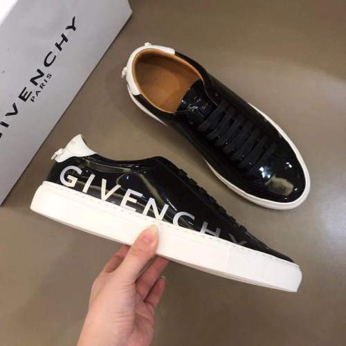 Givenchy Urban Street Logo-print Leather Sneakers 20