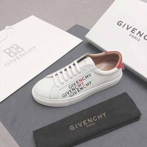 Givenchy Urban Street Logo-print Leather Sneakers 44