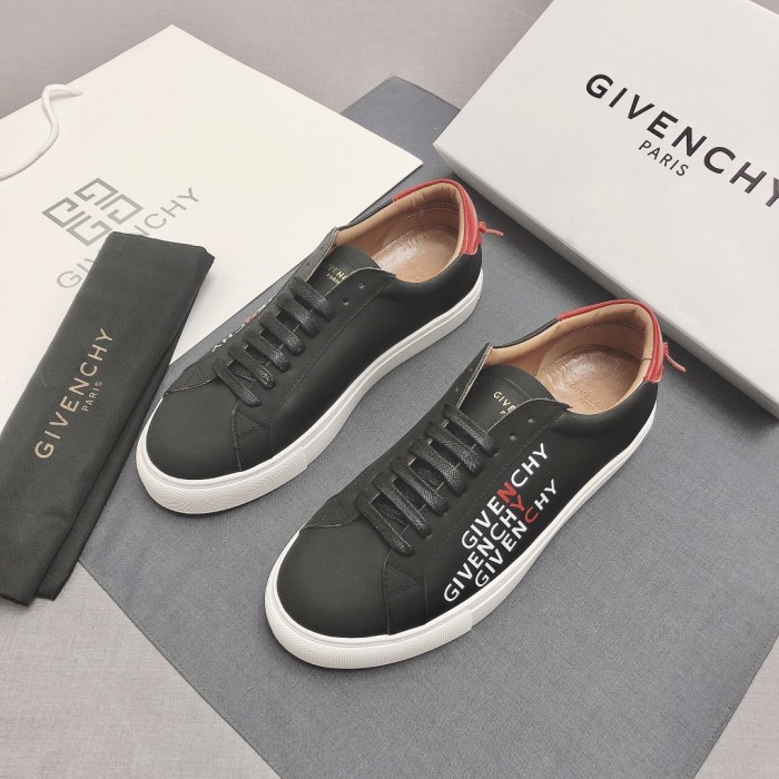 Givenchy Urban Street Logo-print Leather Sneakers 45