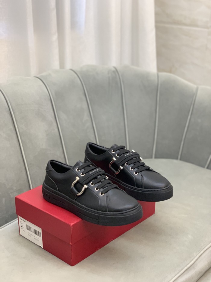 Salvatore Ferragamo Gancini Sneaker 4