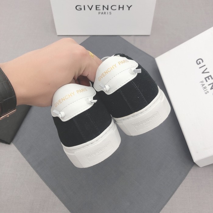 Givenchy Urban Street Logo-print Leather Sneakers 25