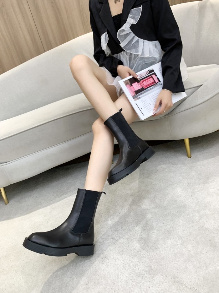 Givenchy Boots 21