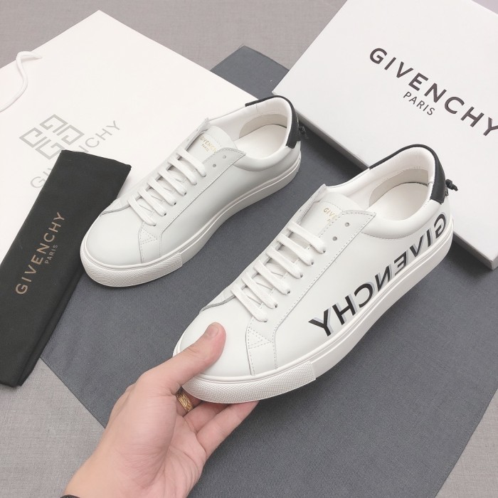 Givenchy Urban Street Logo-print Leather Sneakers 50