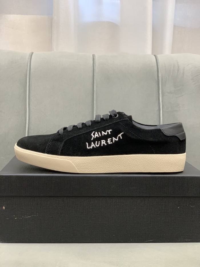 Saint Laurent Court Classic SL/06 sneaker 3