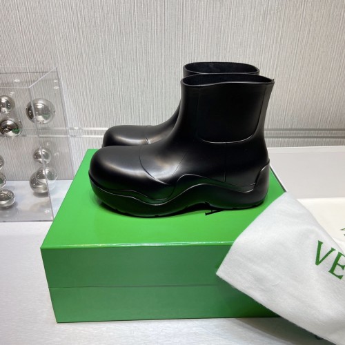 Bottega Veneta Boots 25