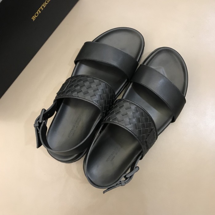 Bottega Veneta Slides 1